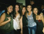 Layxuon, Binh, Steph, Lan & Zoe @ Cheers bar, Aug 04  